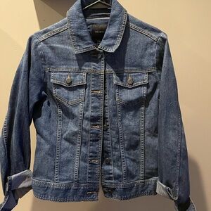 The Limited Women's Classic Blue Jean Jacket